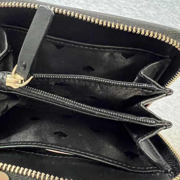 Kate Spade New York Black Pebbled Leather Zip Around Wallet Key Ring White Trim - Picture 7 of 10